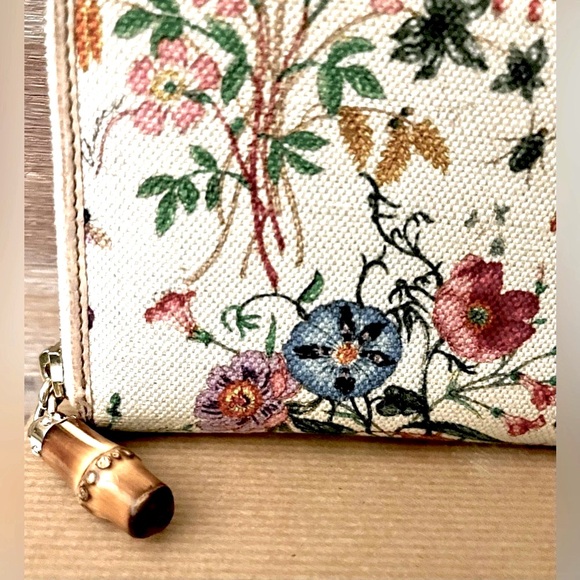 Gucci Floral Cream Canvas Continental Bamboo Tassel Zip Around Wallet Authentic - Picture 3 of 8